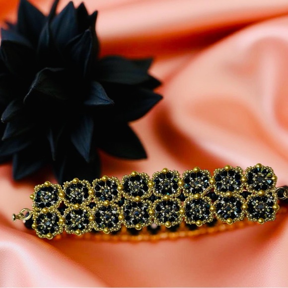 Hand Crafted Navy and Gold Sparkling Beaded Bracelet with Magnetic Closure - Picture 4 of 6